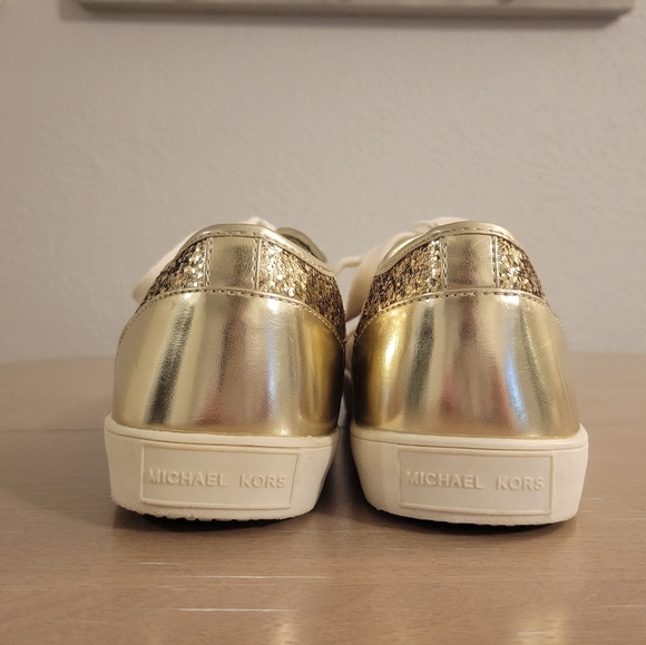 Michael Kors Cali Starla 2 Sz 5 - Picture 4 of 10